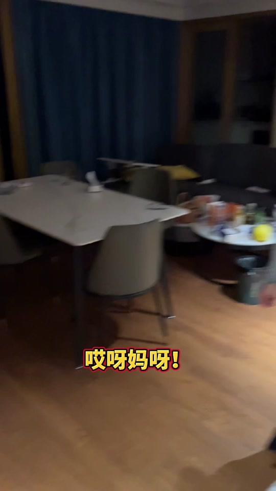 意外邻居张聪