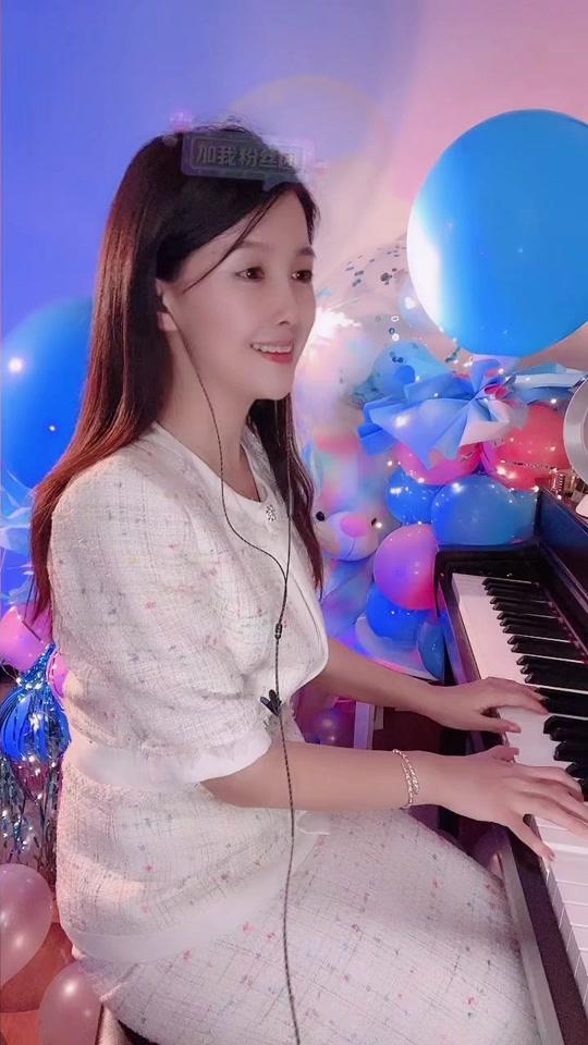 吴曼_吴曼个人资料_吴曼直播间_18183kol_18183网红站
