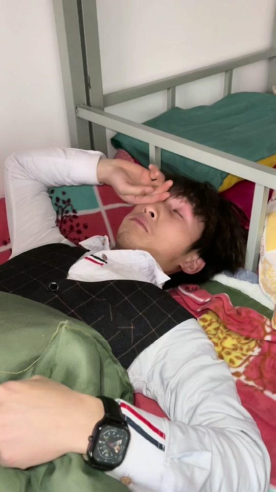龙安叼