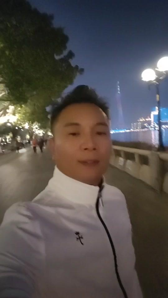 超级玩家艾伦