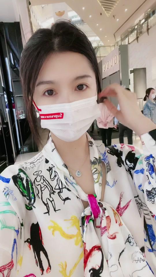 吴曼_吴曼个人资料_吴曼直播间_18183kol_18183网红站