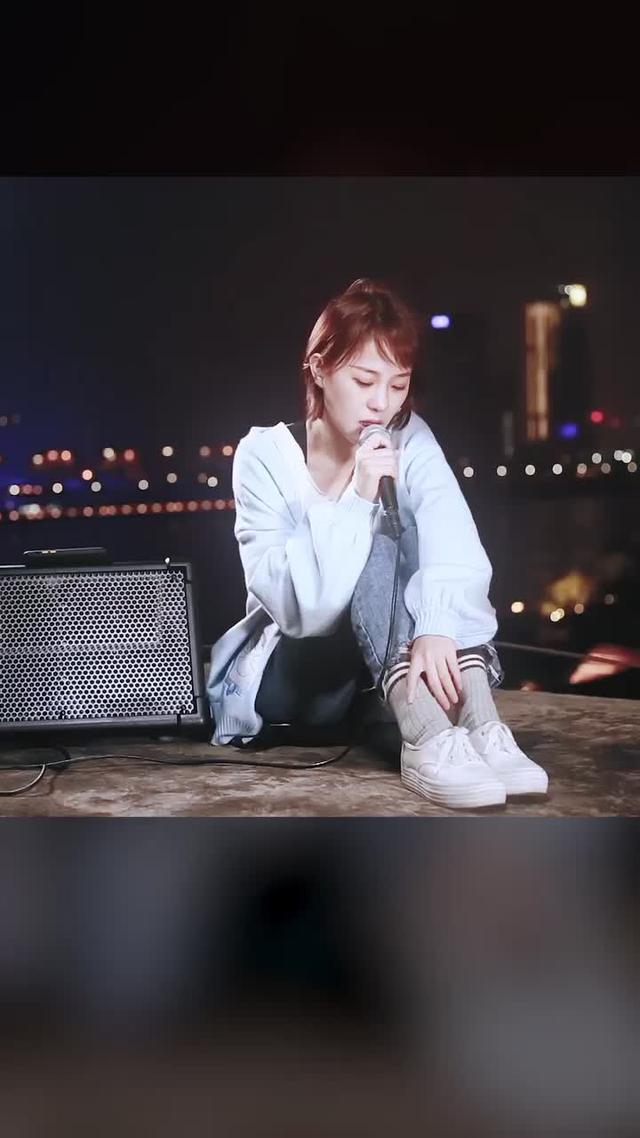 小阿七 