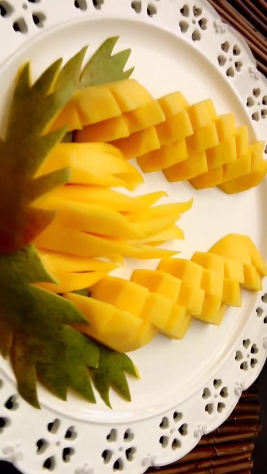 芒果怎么做水果拼盘图片