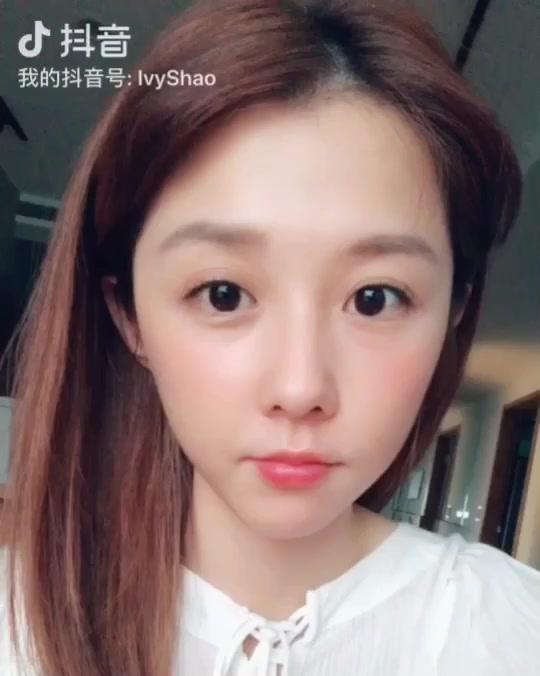 邵雨薇_邵雨薇个人资料_邵雨薇直播间_18183kol_18183网红站