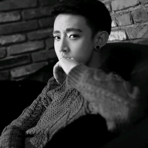 秋天的高富帅头像