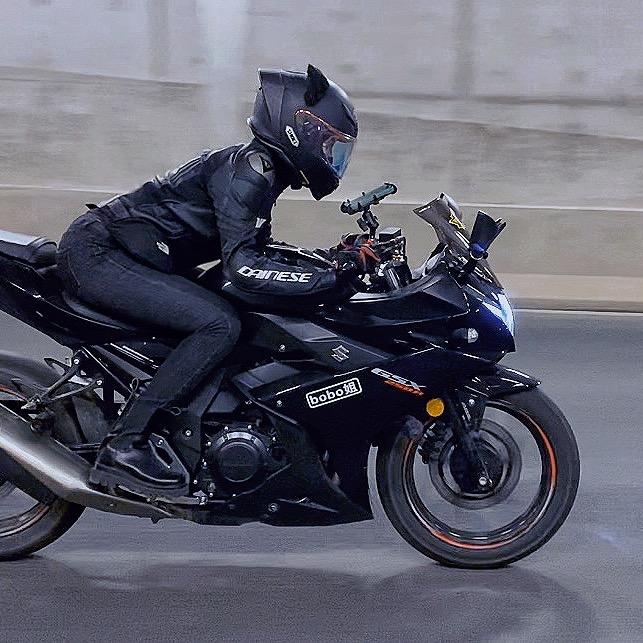 摩托车头像女霸气图片