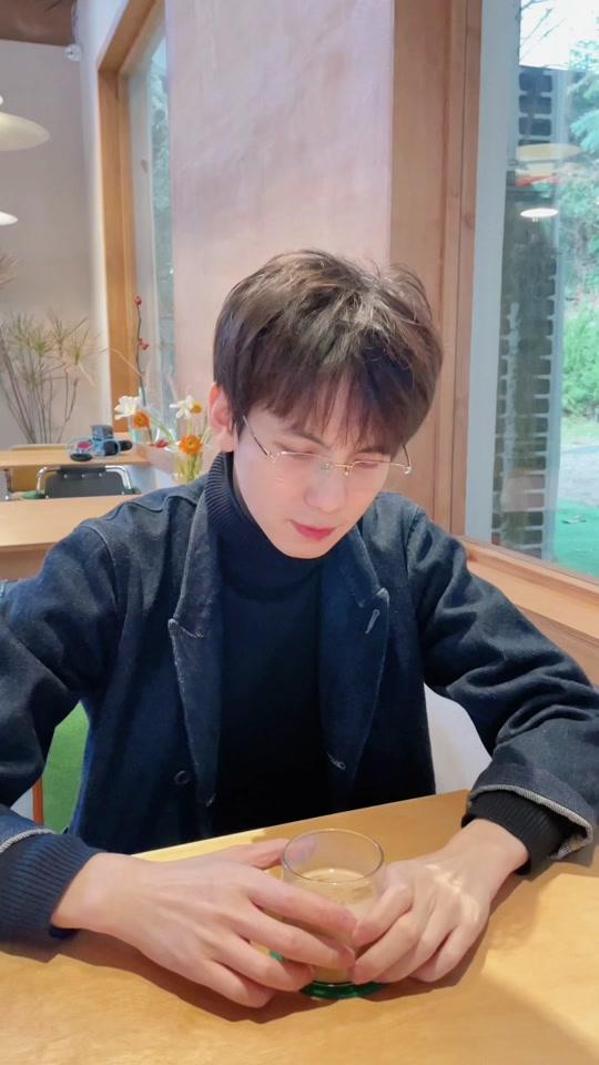 陈泓辰_陈泓辰个人资料_陈泓辰直播间_18183kol_18183网红站