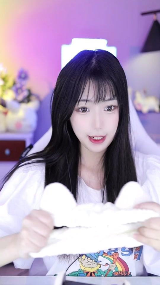 夜听苏苏_夜听苏苏个人资料_夜听苏苏直播间_18183kol_18183网红站