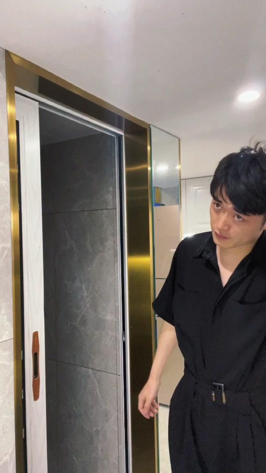 辰飞哥哥_辰飞哥哥个人资料_辰飞哥哥直播间_18183kol_18183网红站