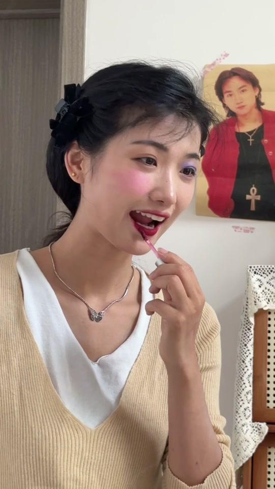 梦依__梦依个人资料__梦依直播间_18183kol_18183网红站