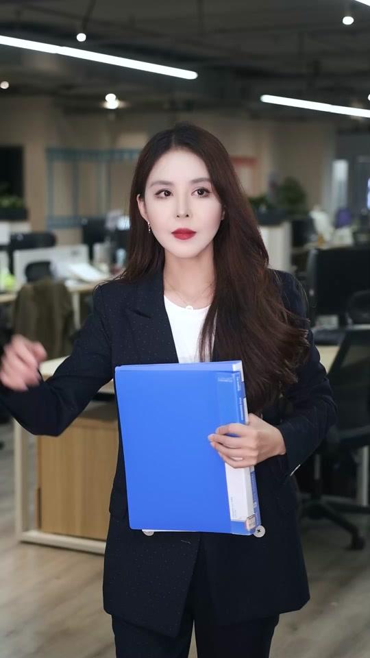 初九95_初九95个人资料_初九95直播间_18183kol_18183网红站