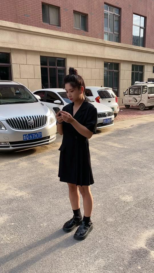 姚蓉蓉_姚蓉蓉个人资料_姚蓉蓉直播间_18183kol_18183网红站