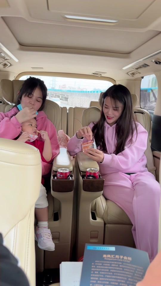 赵依依7815_赵依依7815个人资料_赵依依7815直播间_18183