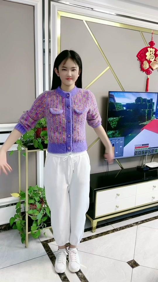 有没有想起最初的抖音#c哩c哩舞 #龙凤胎兄妹#熙熙琪琪视频时长:15秒