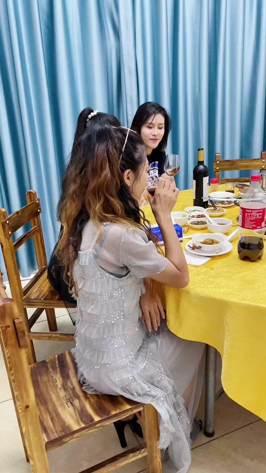 莎莎_莎莎个人资料_莎莎直播间_18183kol_18183网红站