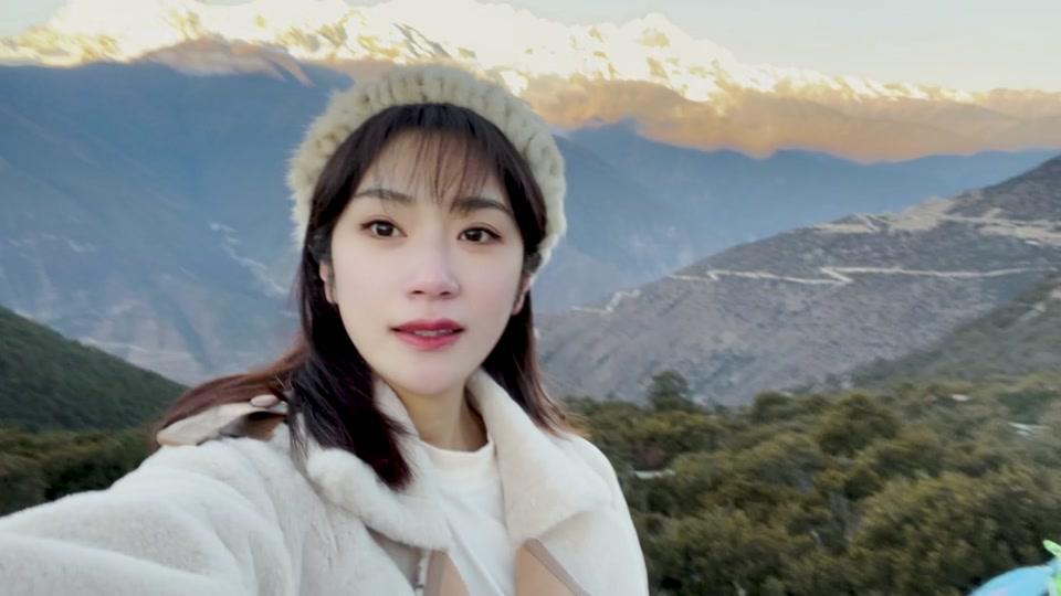 莉莉lily_莉莉lily个人资料_莉莉lily直播间_18183kol_18183网红站