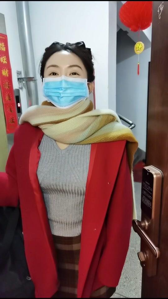 黄灵儿笑花_黄灵儿笑花个人资料_黄灵儿笑花直播间