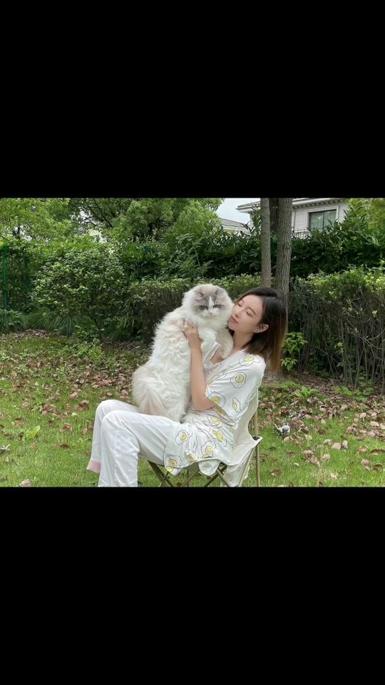 艾米酱aimee_艾米酱aimee个人资料_艾米酱aimee直播间_18183kol_18183