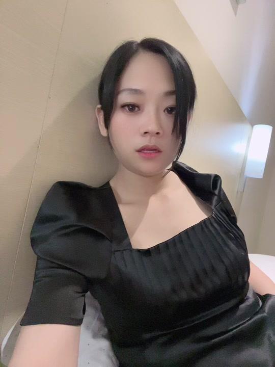 小影三妹小号每天晚上7点不见不散