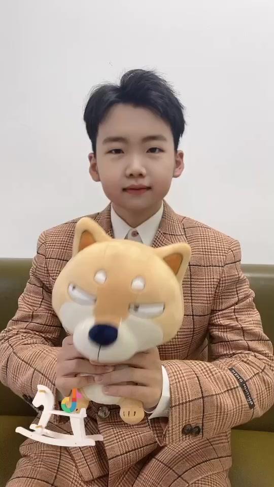 郭麒麟_郭麒麟个人资料_郭麒麟直播间_18183kol_18183网红站