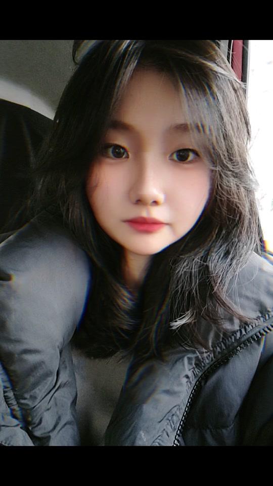 李雨婷_李雨婷个人资料_李雨婷直播间_18183kol_18183网红站