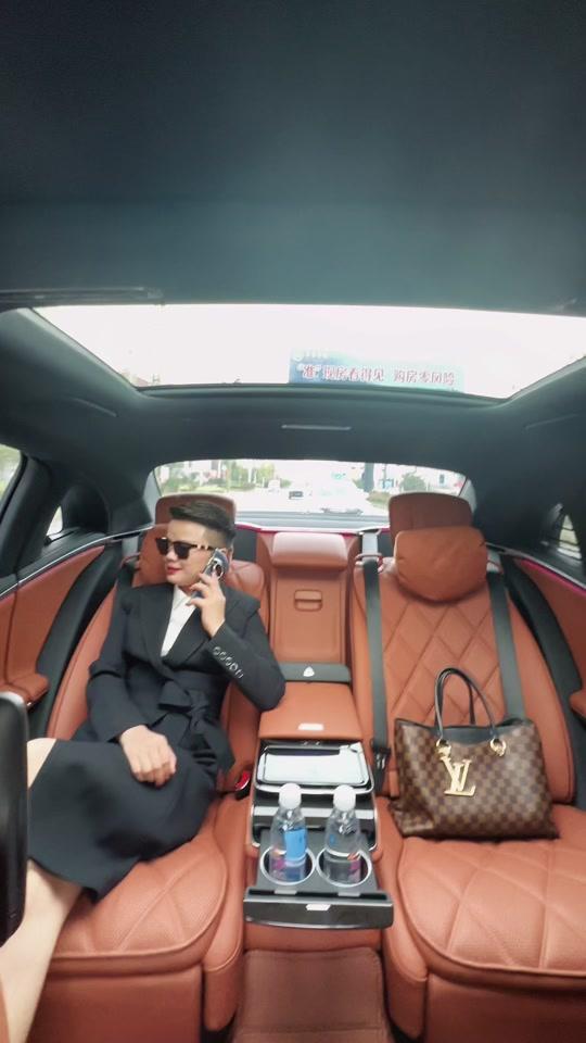 贵州:费爷_贵州:费爷个人资料_贵州:费爷直播间_18183kol_18183网红站