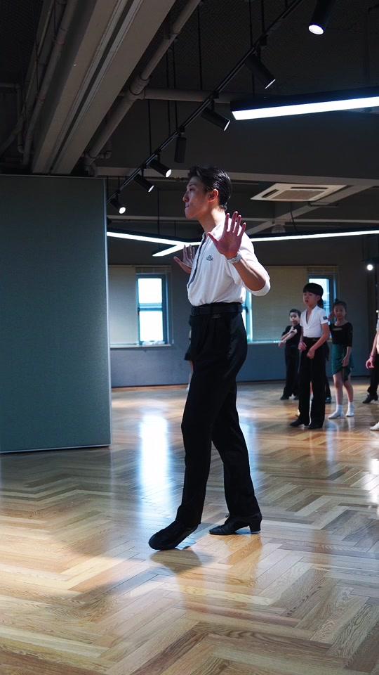 港龙舞蹈圈国标少年