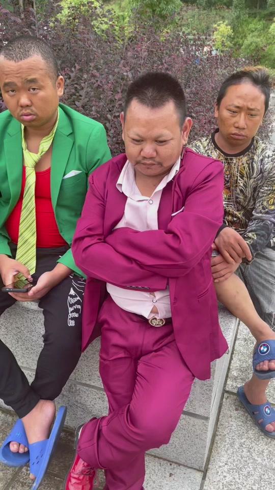 听了陈总的经历我们兄弟们一定更加的努力94视频时