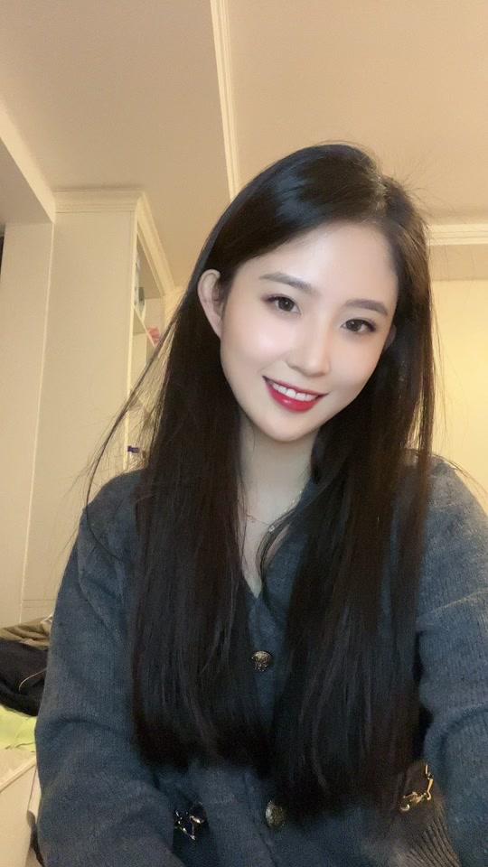 1w视频概览简介:北电9619表演系 94v博:夏澜桠carrie_ 私信会看