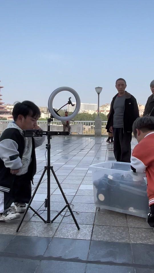 大双 小双(养病中)_大双 小双(养病中)个人资料_大双 小双(养病中)