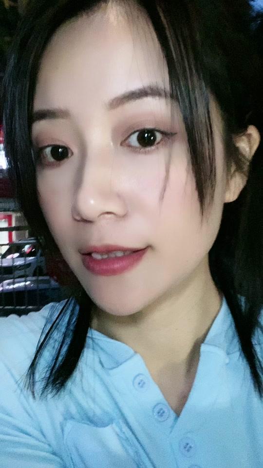 v笑_v笑个人资料_v笑直播间_18183kol_18183网红站