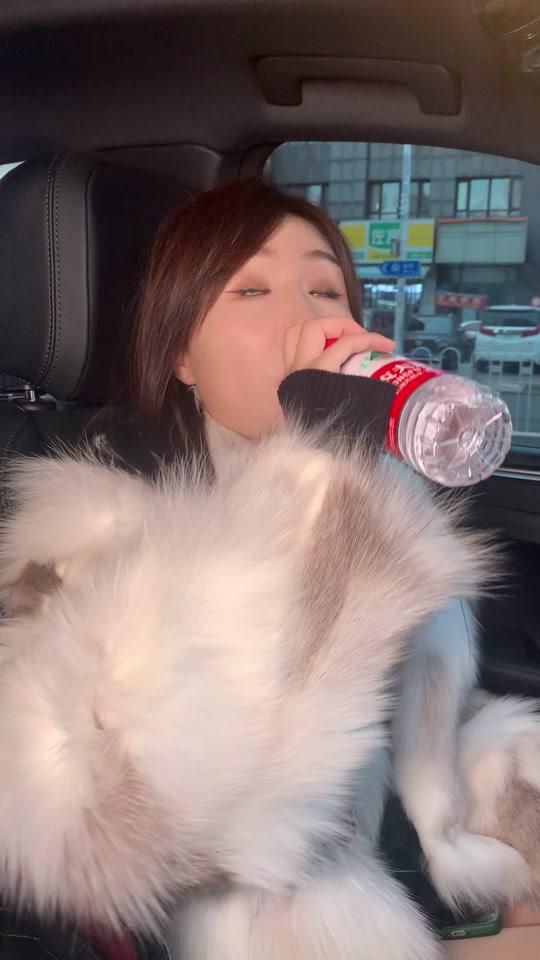 张筱筱7815_张筱筱7815个人资料_张筱筱7815直播间_18183