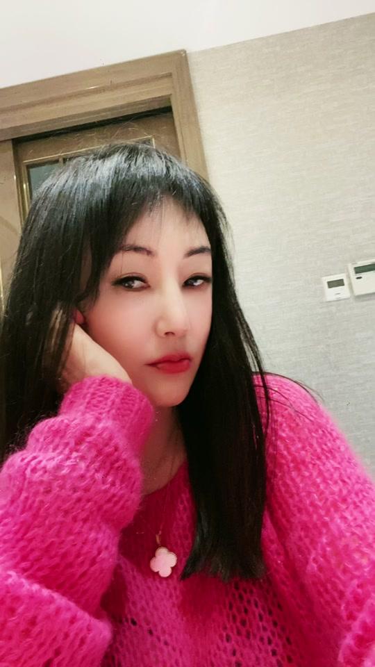 雪儿_雪儿个人资料_雪儿直播间_18183kol_18183网红站