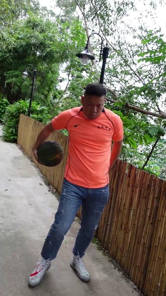 热心市民李富贵