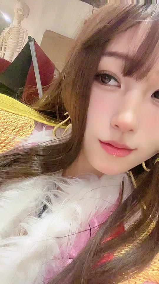 罗拉_罗拉个人资料_罗拉直播间_18183kol_18183网红站