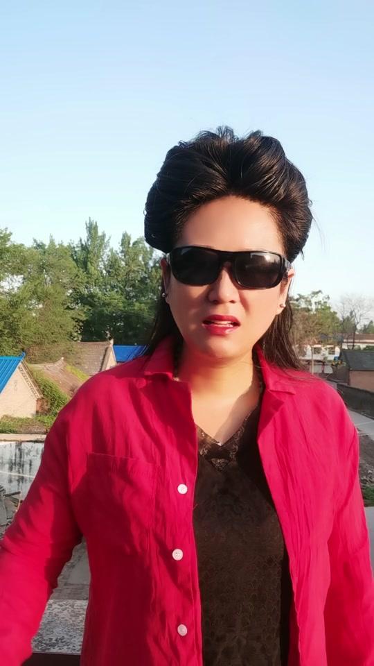 河南大衣姐_河南大衣姐个人资料_河南大衣姐直播间_18183kol_18183网