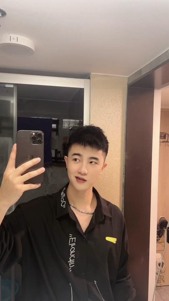 张梦伟_张梦伟个人资料_张梦伟直播间_18183kol_18183网红站