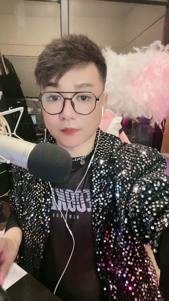 吕飞离家的孩子原唱_吕飞离家的孩子原唱个人资料_吕飞离家的孩子原唱