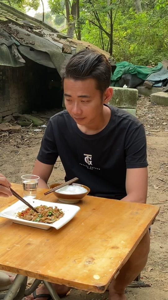 阿龙哥_阿龙哥个人资料_阿龙哥直播间_18183kol_18183网红站