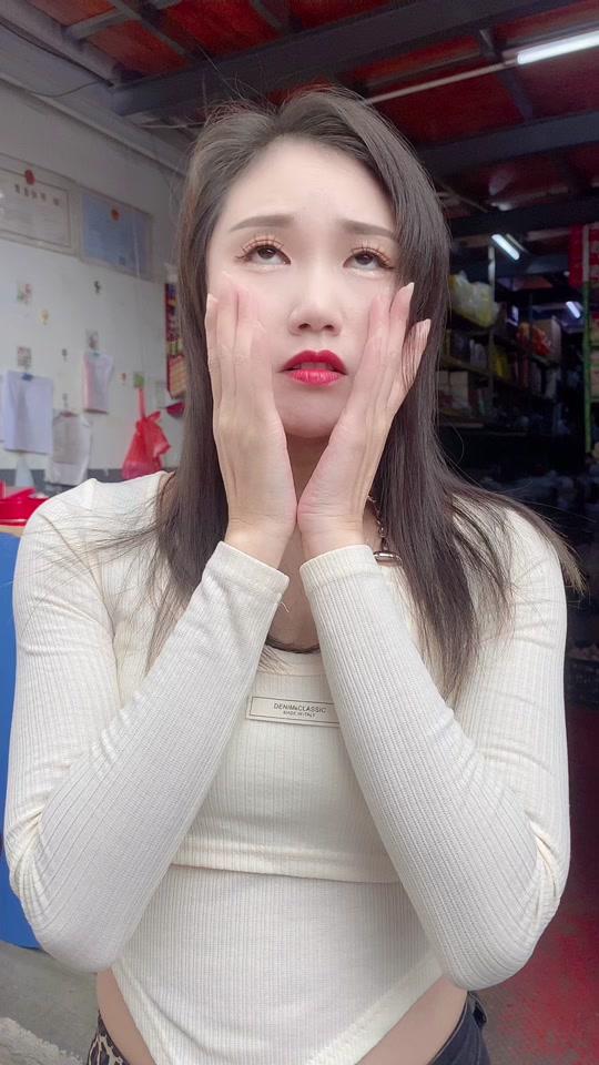 猪肉妹(冰冰)_猪肉妹(冰冰)个人资料_猪肉妹(冰冰)直播间_18183kol