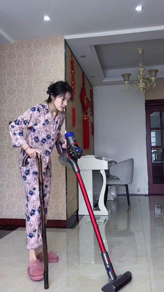 regina_大艺_regina_大艺个人资料_regina_大艺直播间_18183kol_18183