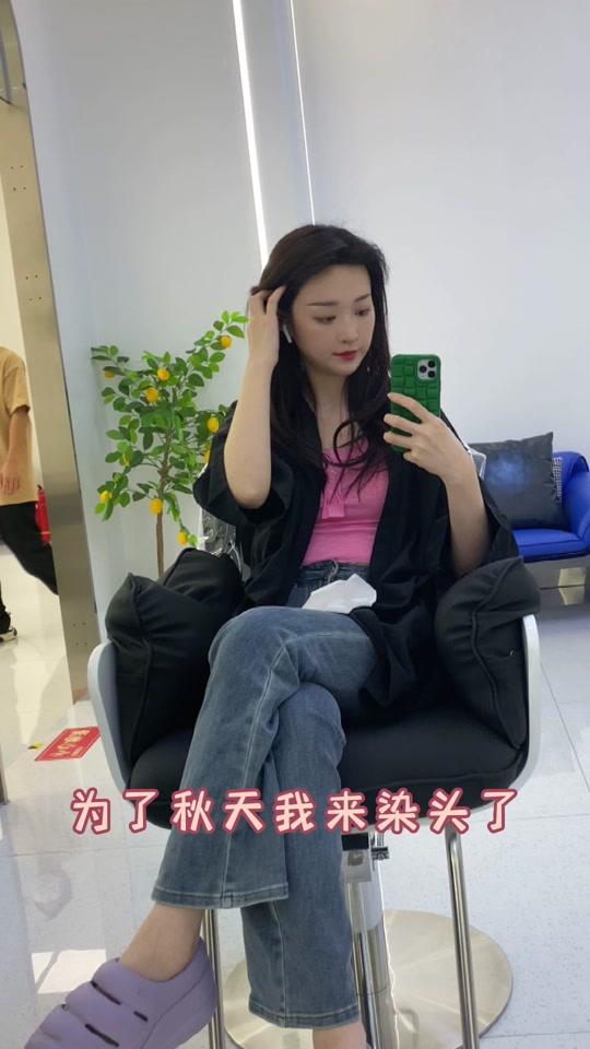 熊笑宇smiley_熊笑宇smiley个人资料_熊笑宇smiley直播