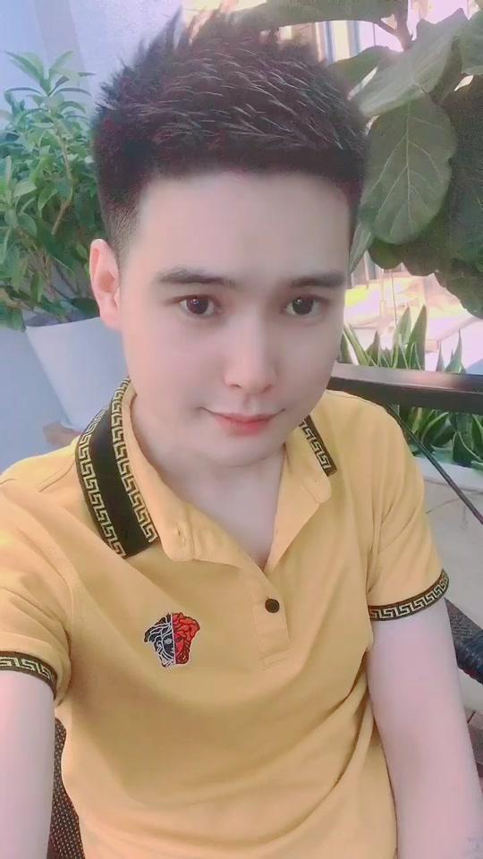 小酒窝哥哥_小酒窝哥哥个人资料_小酒窝哥哥直播间_18183kol_18183网