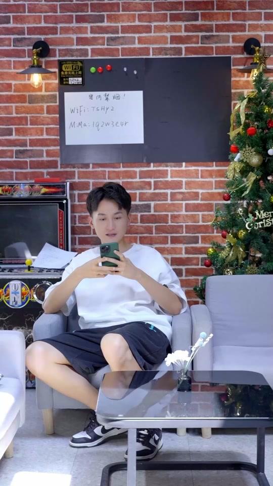 小超呀_小超呀个人资料_小超呀直播间_18183kol_18183网红站