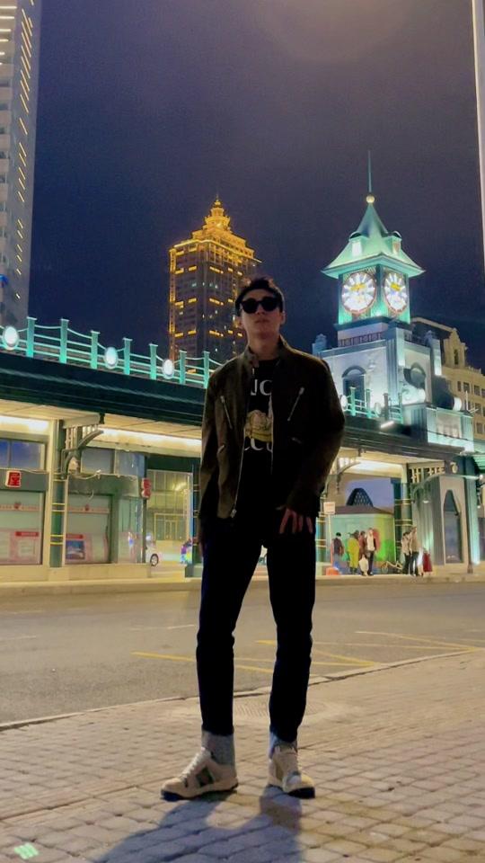 刘一帆lyf_刘一帆lyf个人资料_刘一帆lyf直播间_18183kol_18183网红站