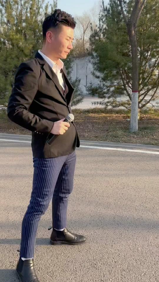 阿龙(户外唱歌)_阿龙(户外唱歌)个人资料_阿龙(户外唱歌)直播间_18183