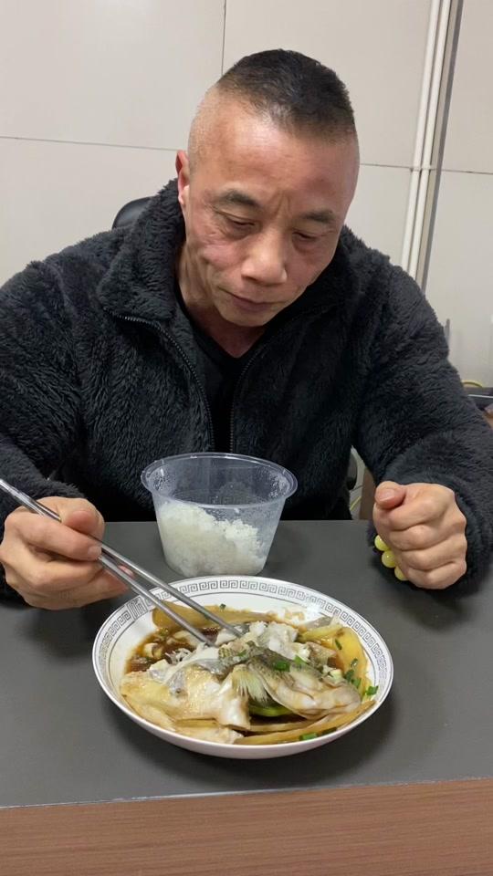 齐-水天翮_齐-水天翮个人资料_齐-水天翮直播间_18183kol_18183网红站