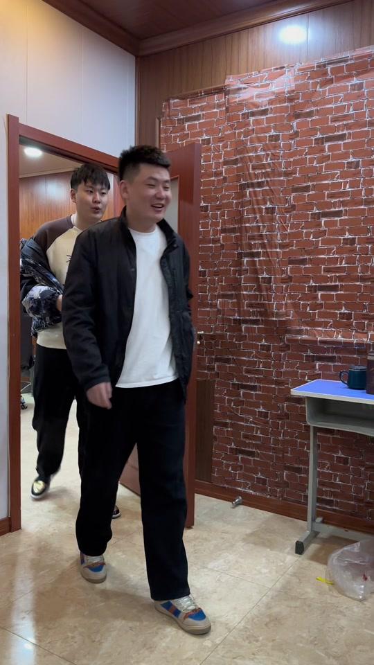 王宇航_王宇航个人资料_王宇航直播间_18183kol_18183网红站