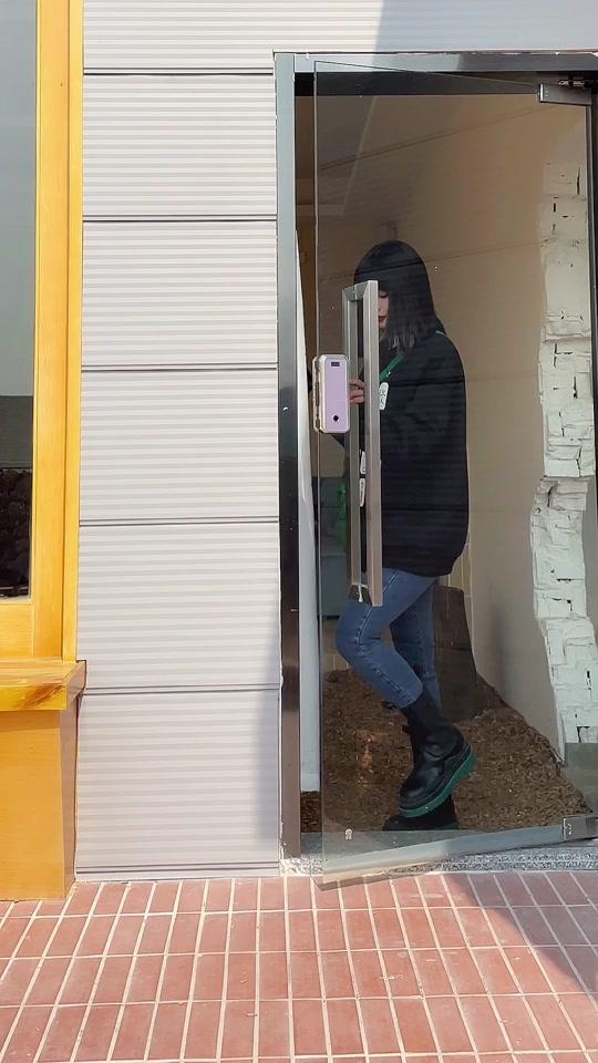 李婉君家的小麻豆