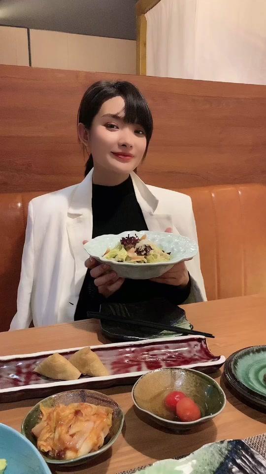 陈一一_陈一一个人资料_陈一一直播间_18183kol_18183网红站